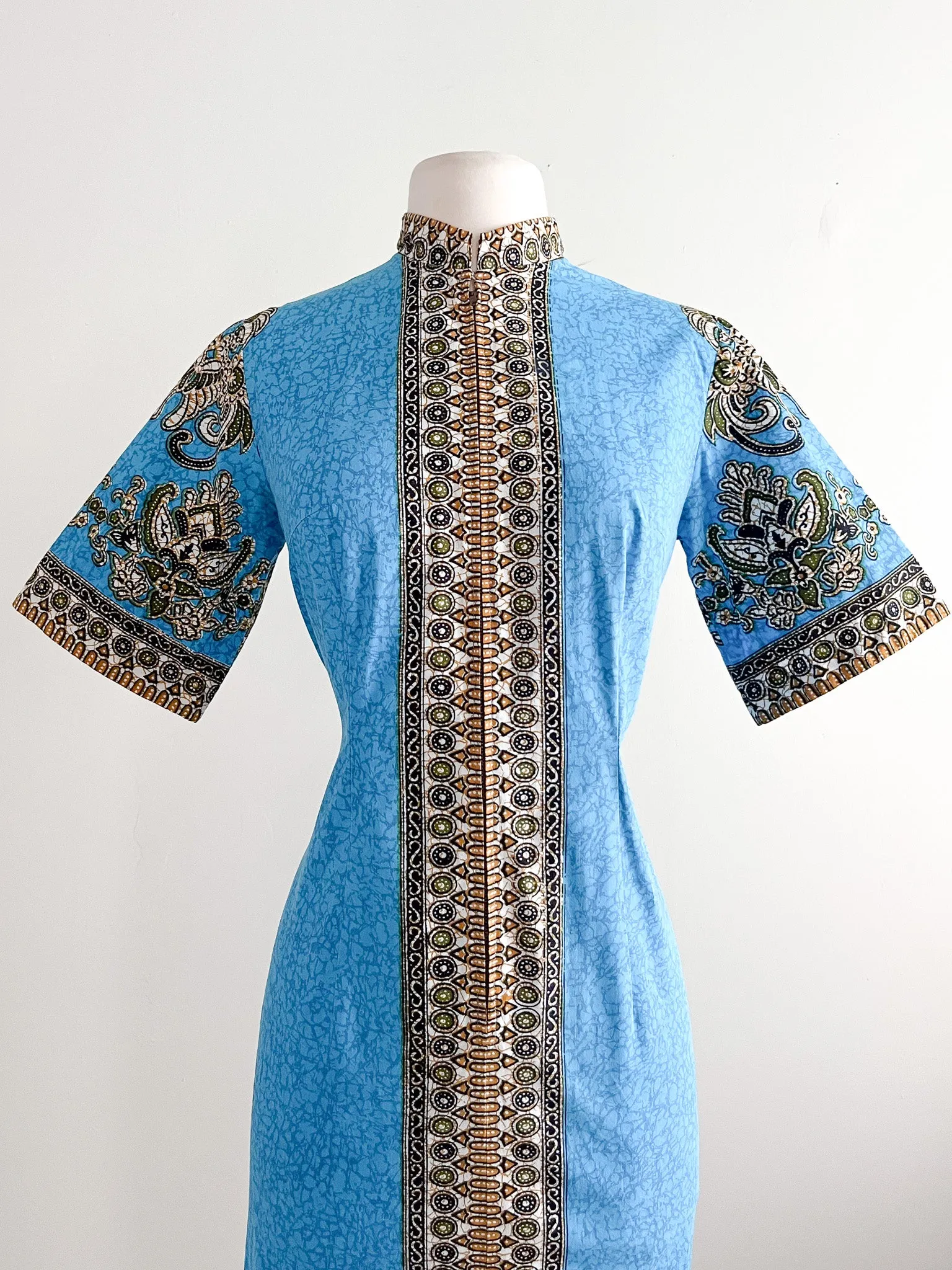 Beautiful 1960's Blue & Gold Batik Maxi Dress  / Sz M