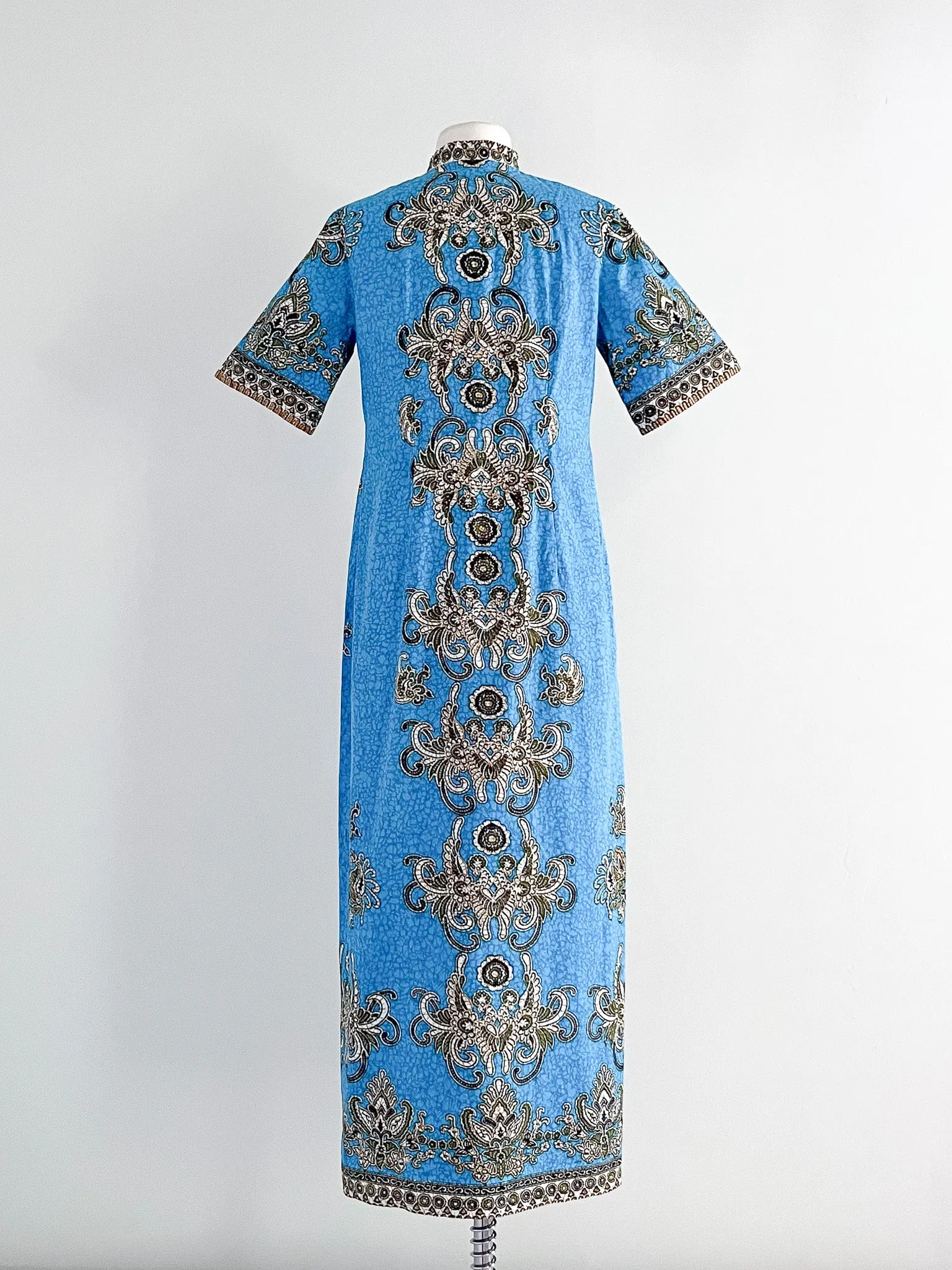 Beautiful 1960's Blue & Gold Batik Maxi Dress  / Sz M