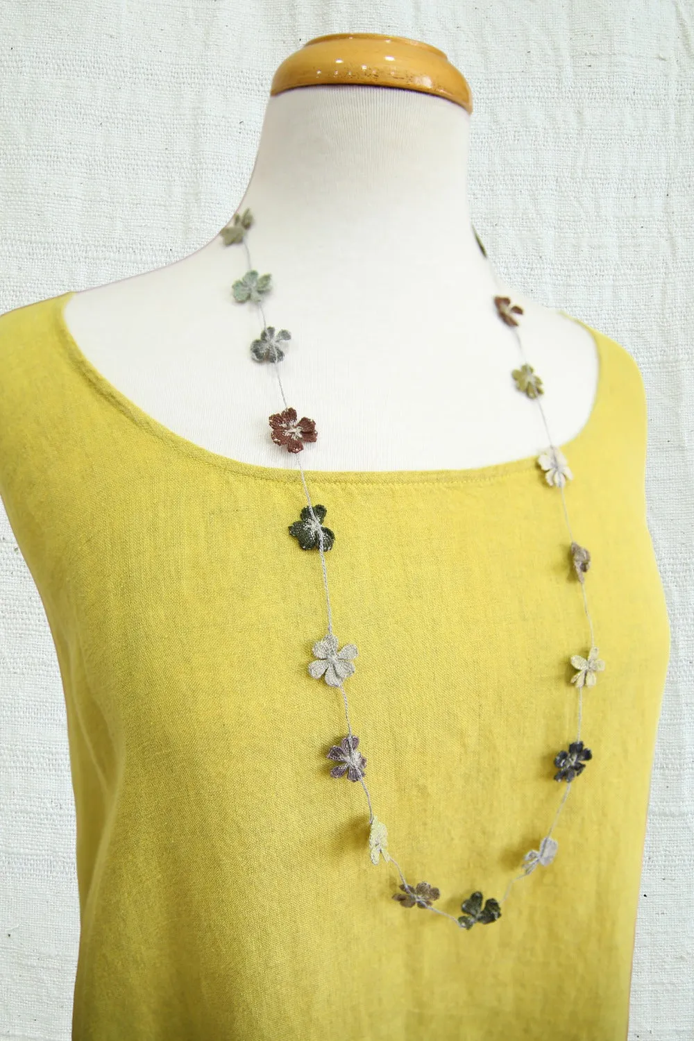 SOPHIE DIGARD LAGUNE POPPY CROCHET LINEN NECKLACE